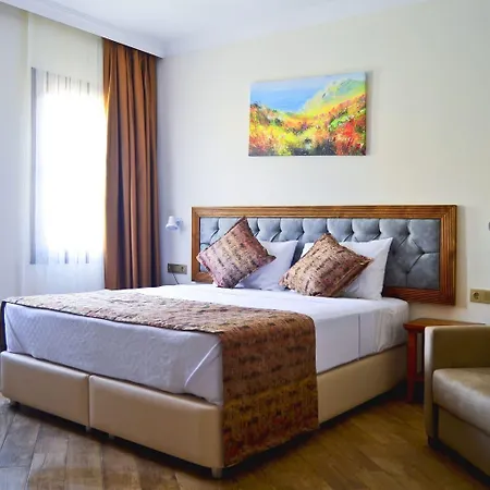 Hotel Troiada 3*